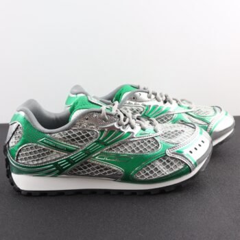 Fashionable sneakers