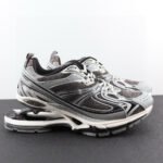 Futuristic thick-soled casual running shoes · Trendy height-increasing sneakers · Street fashion shoes for men and women