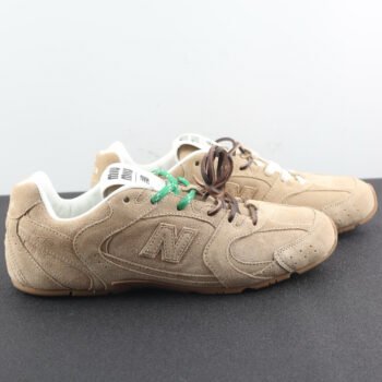 Retro casual running shoes · Versatile thick-soled sneakers · Comfortable and breathable trendy shoes