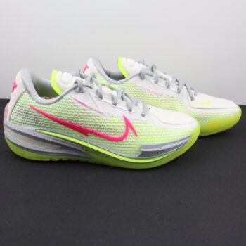 High-Performance Basketball Shoes – Lightweight Cushioning, Responsive Grip, Court-Ready Sneakers