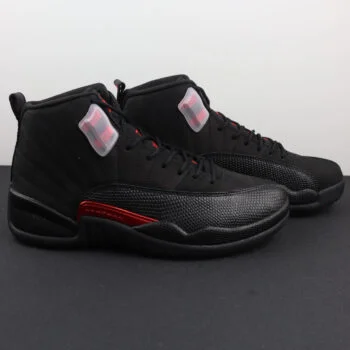 Black Red Retro High-Top Basketball Shoes – Classic Court Style Unisex Sneakers