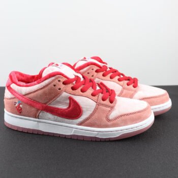 Velvet Low-Top Skate Sneakers – Pink & White Unisex Street Casual Shoes